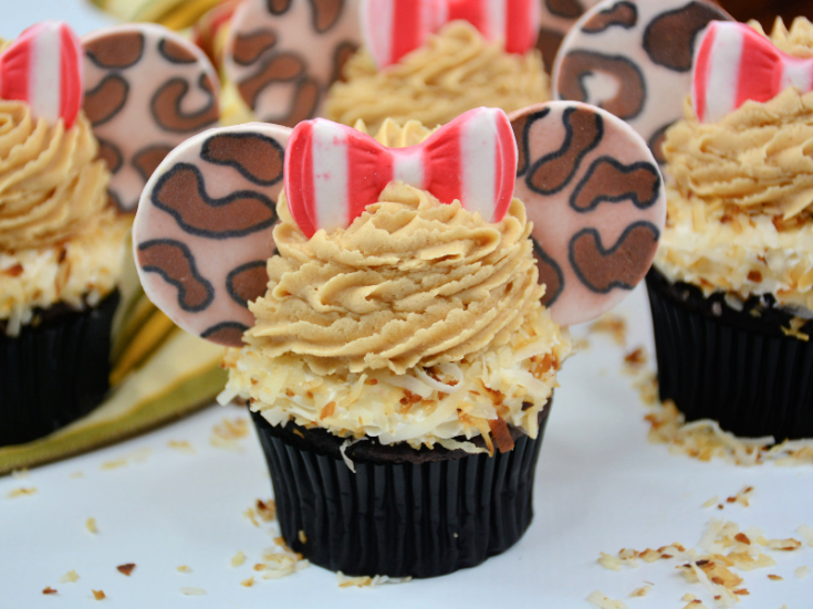 Safari Minnie Mouse Cupcakes